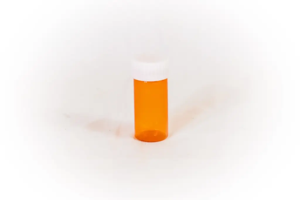 Prefer Vials with C/R Caps 11 DRAM 380 Ct P11