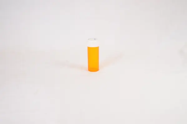 Reversible Vials with Dual-Purpose Caps 16DRAM 240 30016