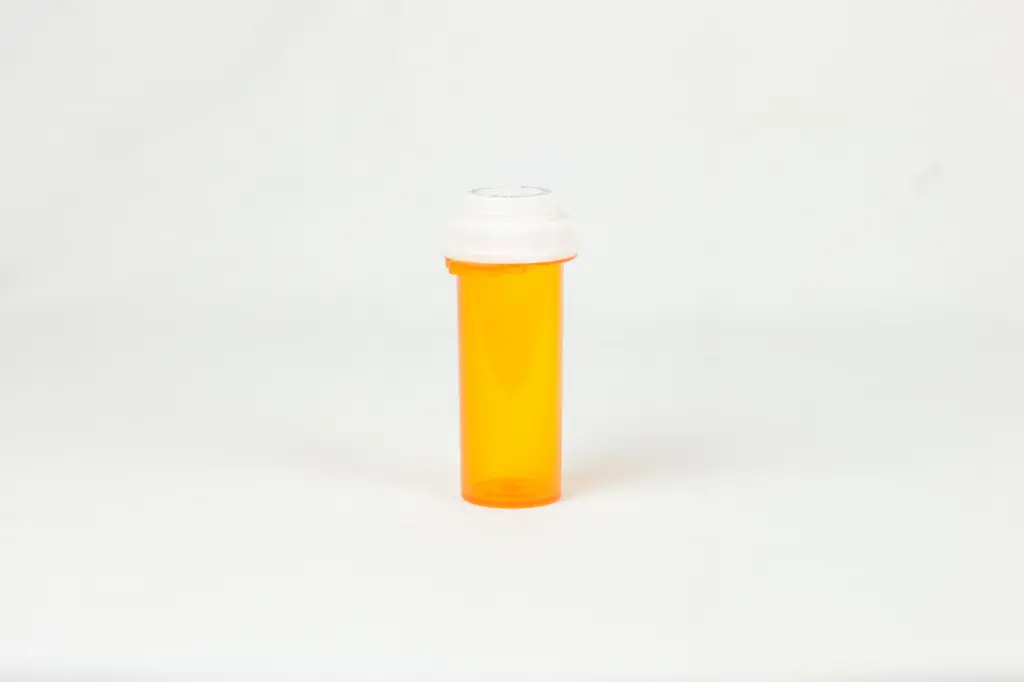 Thumb Tab Vials with Rev. Caps 13 DRAM 215 Ct 90013