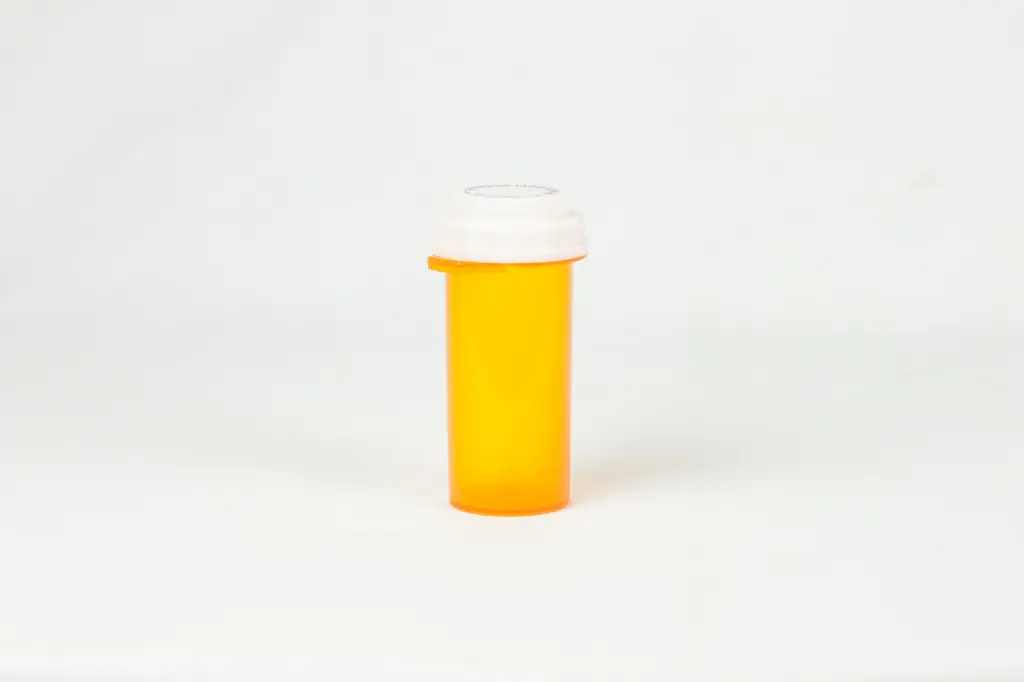 Thumb Tab Vials with Rev. Caps 20 DRAM 150 Ct 90020